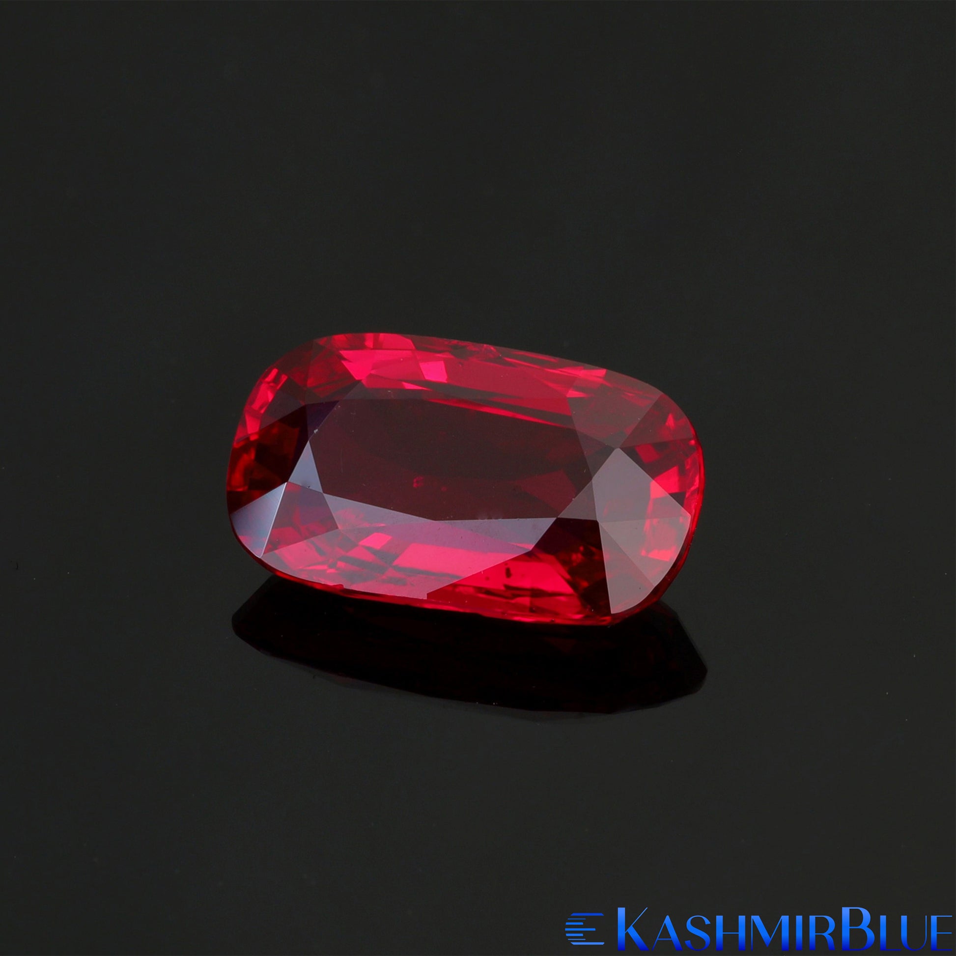 Vivid Red VVS Ruby Burma No Heat