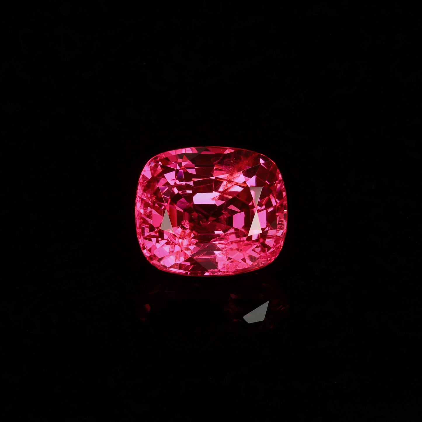 ~2ct Vivid Pink Burma Spinel
