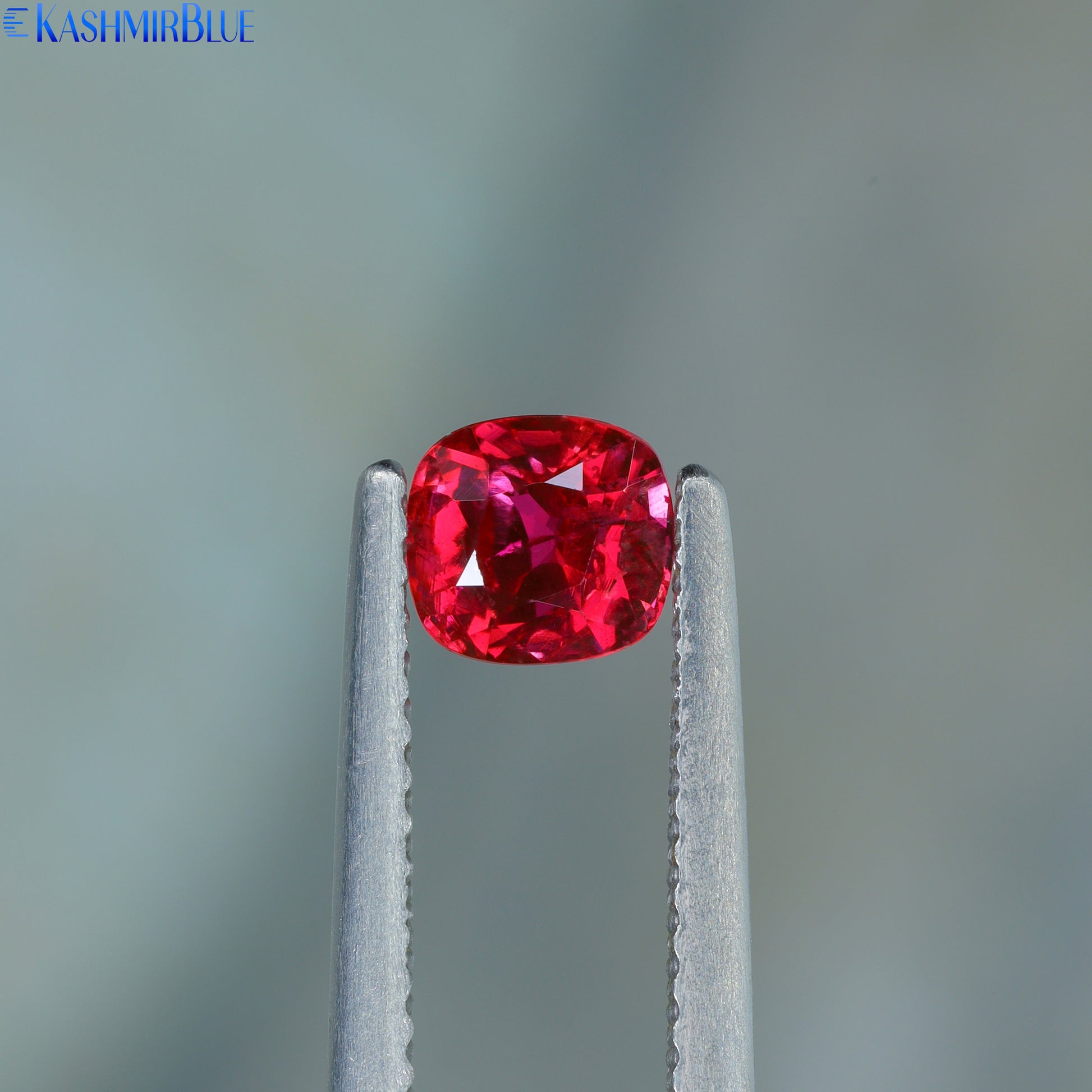 Gem Vivid Red Ruby No Heat