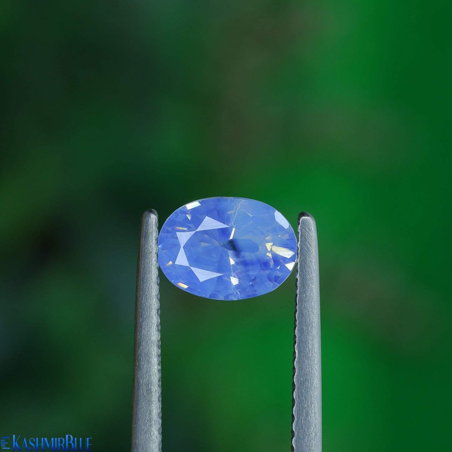 1.7ct Sky Blue Kashmir Sapphire
