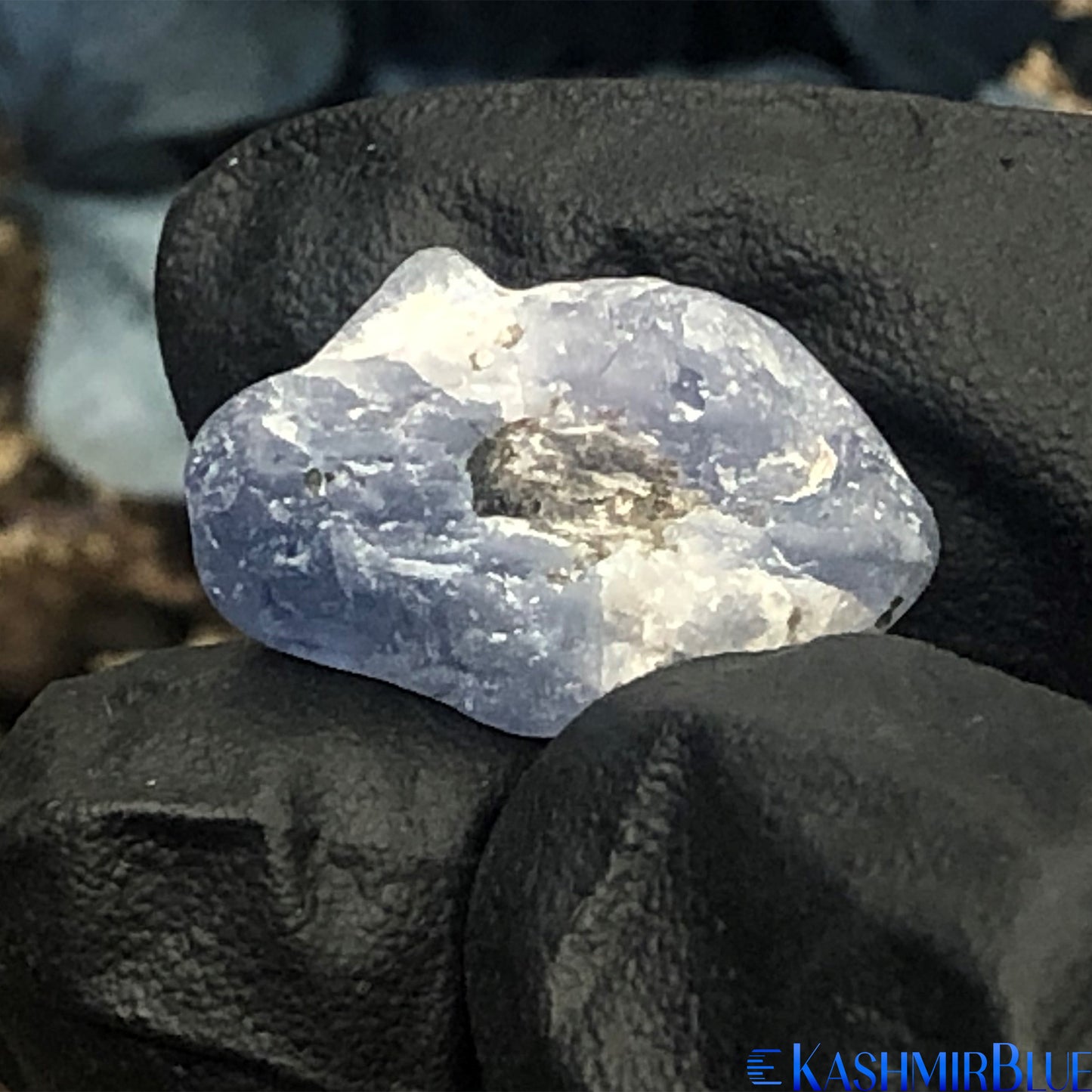 24ct Gem Kashmir Quality Specimen