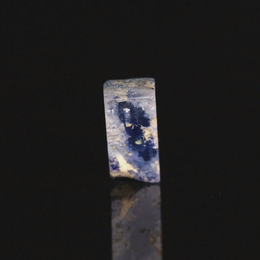 5.9ct Kashmir Natural Cube Ornament