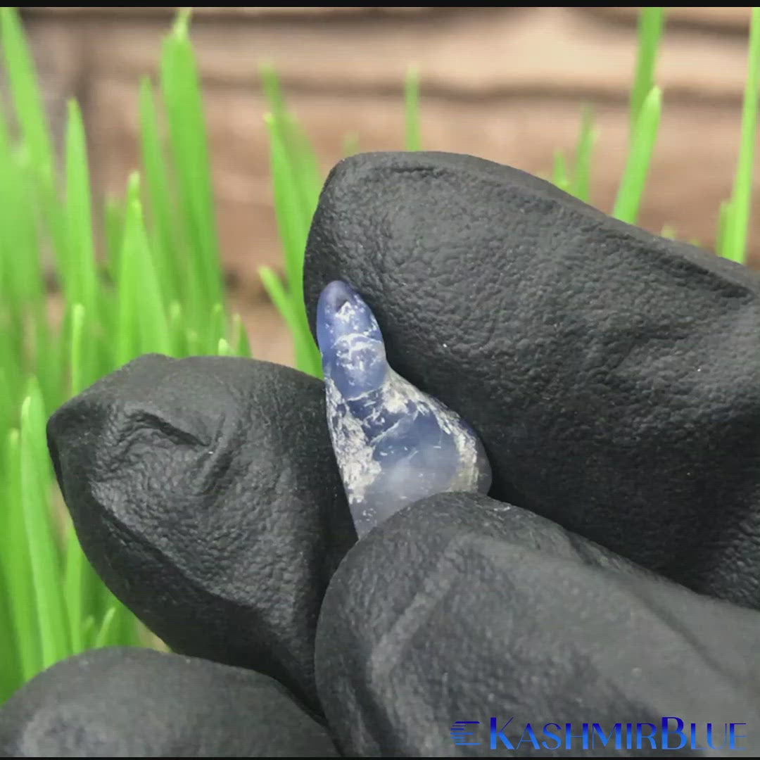 7ct Old Mine Pyramid Habit